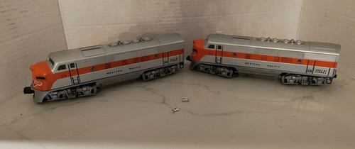 Vintage Lionel Western Pacific 2355 F-3 Diesels w/Repro Shells, Untested, AS IS