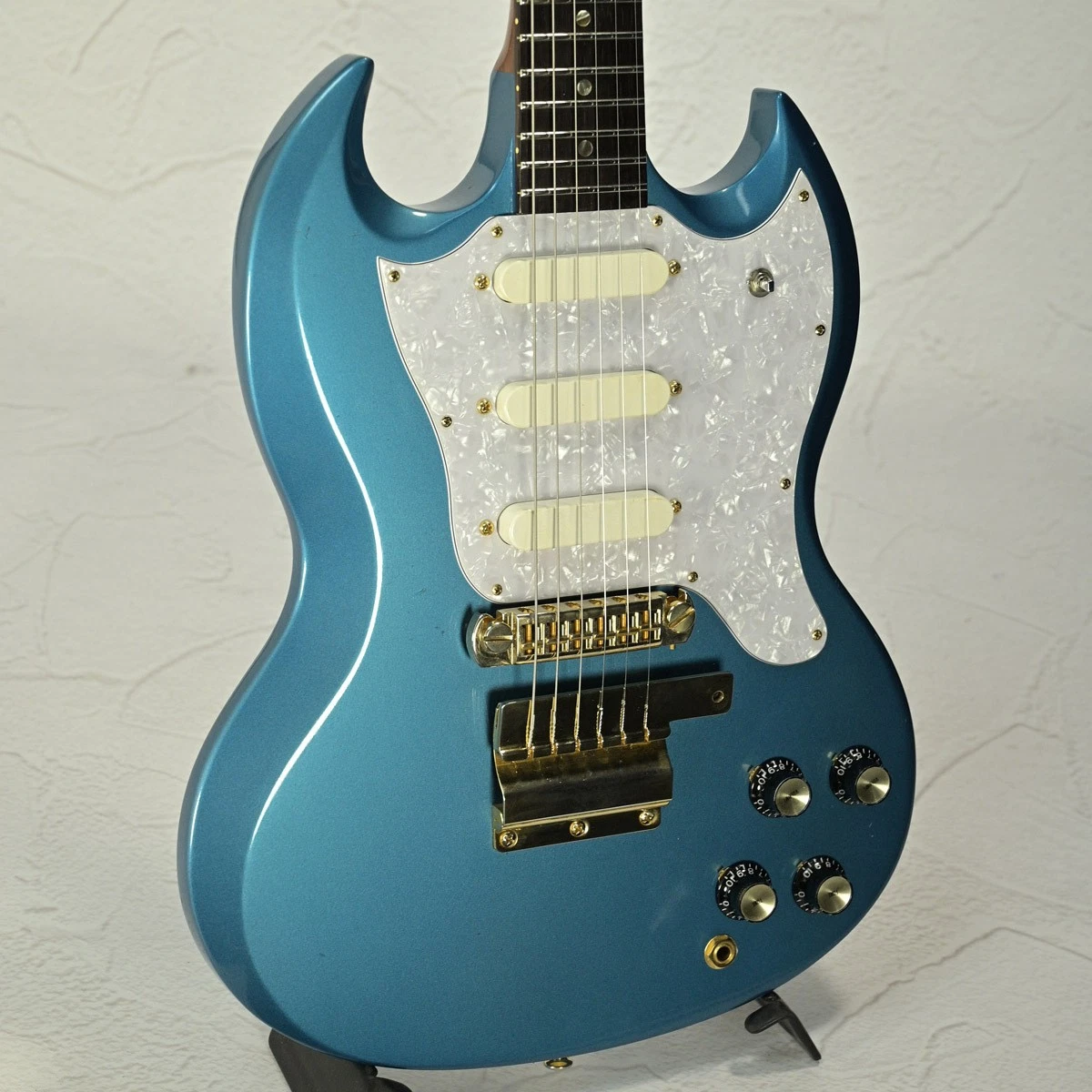 ＧＩＢＳＯＮ ＭＥＬＯＤＹ ＭＡＫＥＲ　エレキギター& KORG GA-30 GIBSON MELODY MAKER エレキギター& KORG GA-30 Korg