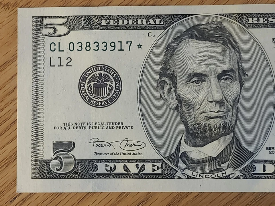 2001 $5 "STAR NOTE" UNC/GEM SAN FRANCISCO CL03833917* 1 OF 3 CONS SERIAL NUMBERS - Image 3 of 4