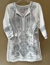 Gretchen Scott Designs Tunic Top Embroidered Silver White Coverup sz XS Cotton