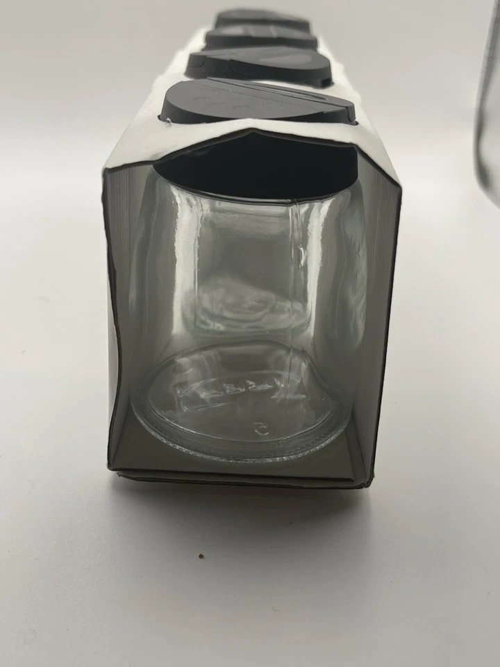 IKEA 365+, Jarro de Vidro Ihavdig e Tampa Plástica, Jarro de Especiarias Conjunto de 4 Garrafas. Novo - Imagem 4 de 4