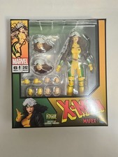 Mafex Marvel Rogue (Comic Version)