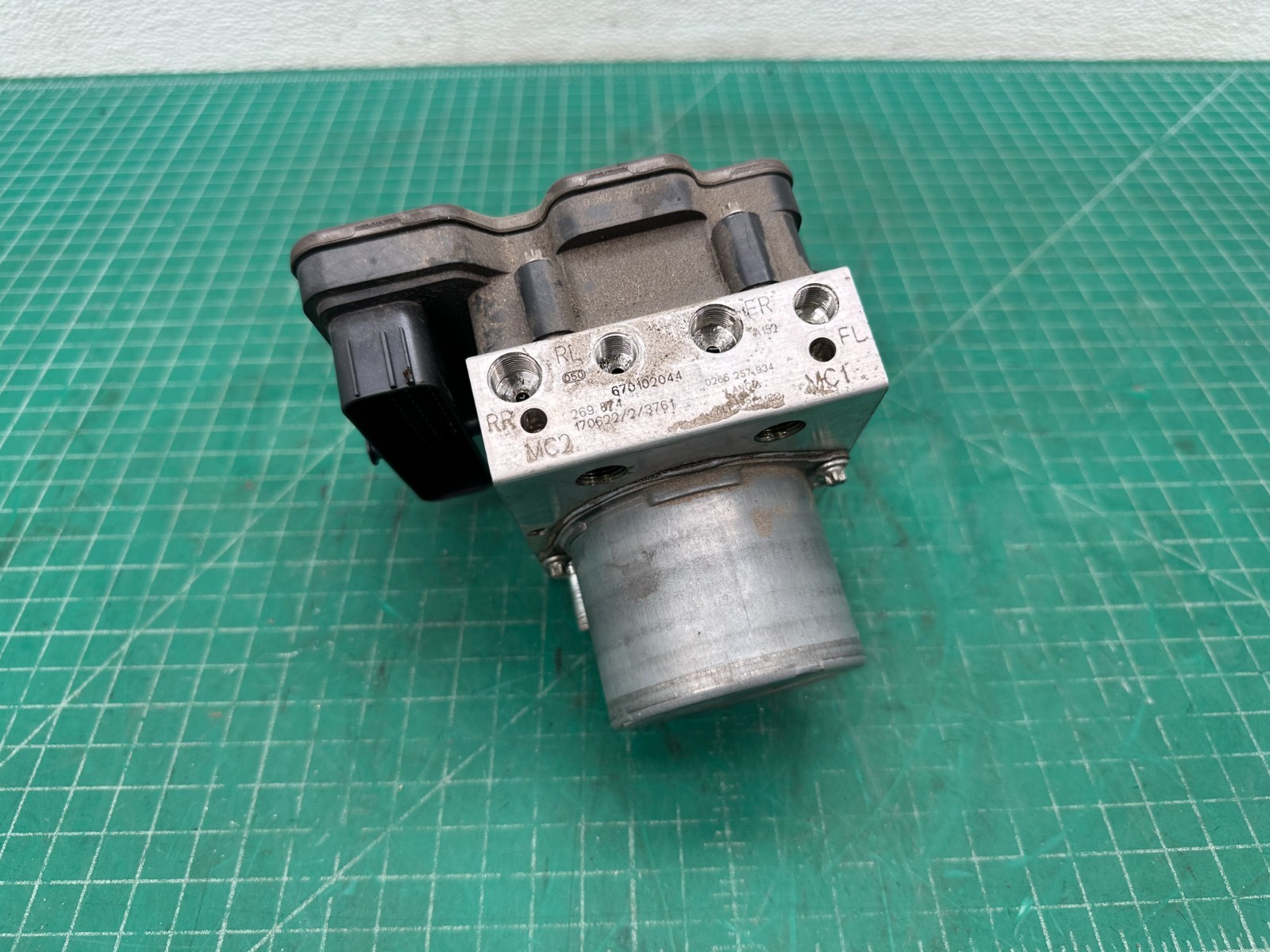 14-20 MASERATI GHIBLI - ABS ANTI LOCK BRAKE PUMP MODULE OEM
