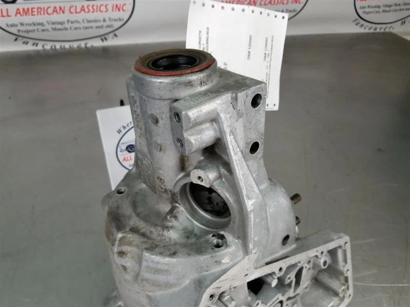 Corvette Doug Nash 1985 4 +3 Overdrive Case conjunto de carcasa trasera - OEM Foto 4 de 4