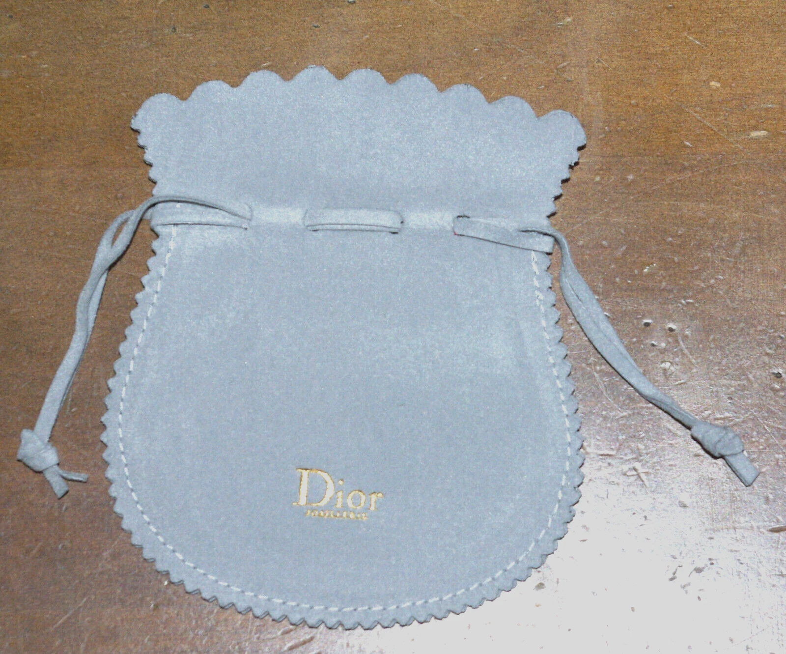 DIOR JOAILLERIE GRANDE POCHETTE ETUI HOUSSE POUR BIJOUX FEUTRINE GRIS OR NEUF