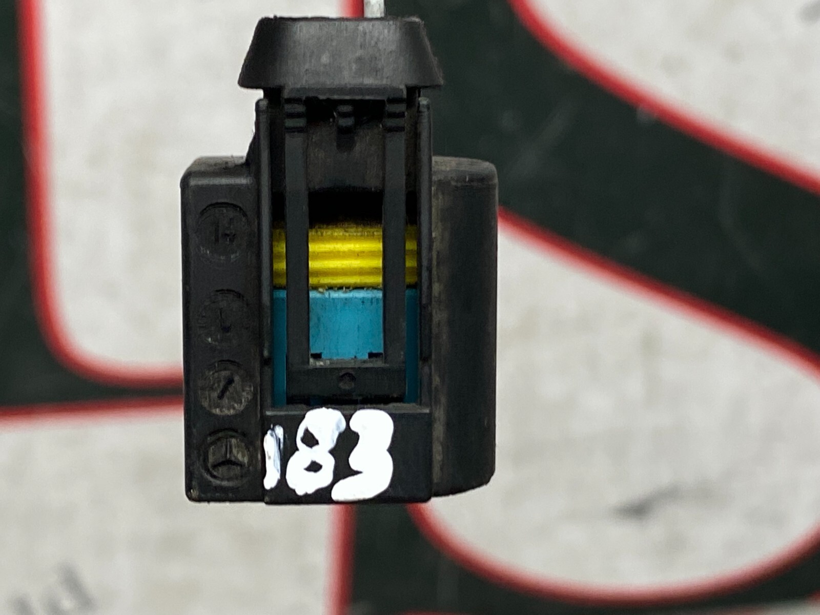 AS) GENUINE MERCEDES BENZ WIRING LOOM PLUG CONNECTOR A1685456528  