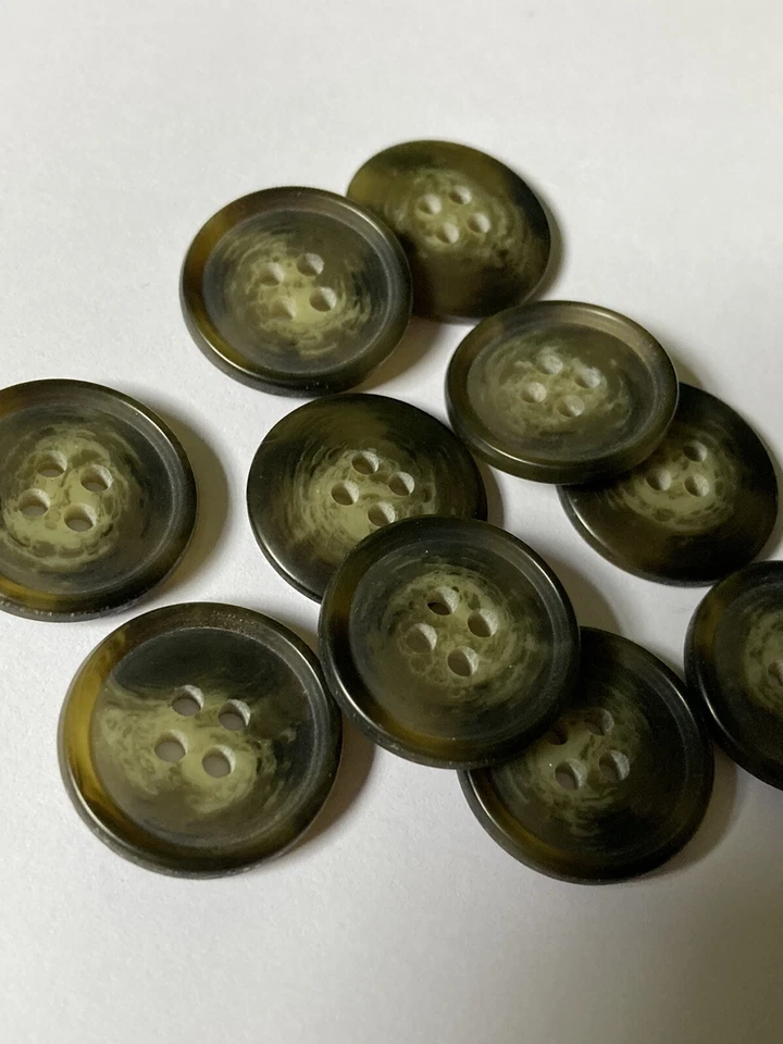 Khaki Tone Tweed Horn Effect Buttons 3 Sizes 15/20/25mm Pack Of 10 - Image 2 of 3