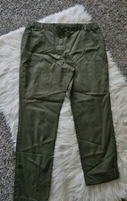 WOMENS 18 LANDS' END GREEN MID RISE STRAIGHT LEG PANTS OR CAPRIS NICE