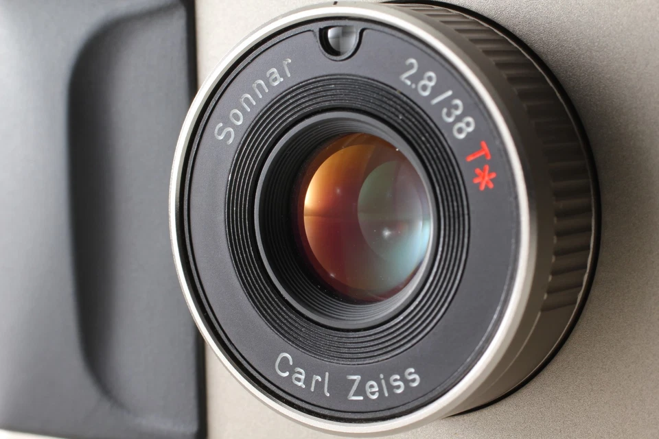 Cla'd [N MINT w/Box] Contax T2 T2D Titan Silver 35mm Film Camera From JAPAN - Image 3 of 4