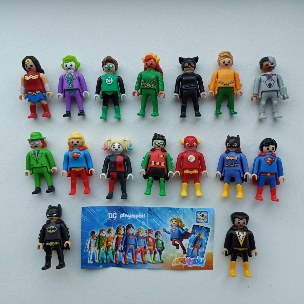 （販促品 レア）Playmobil TNT配達員フィギュア Playmobil DC 2025, Kinder Surprise . Full set | eBay
