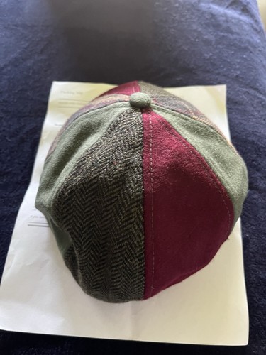 The Kringle Boston Scally Cap - Crimson & Green Plaid - X-Small *read descript* - Picture 3 of 6