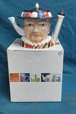 James Salder Characters of Britain Beefeater Teekanne