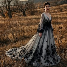 Gothic Black and White V-Neck Wedding Dress Puff Sleeves Floral Bridal Gowns