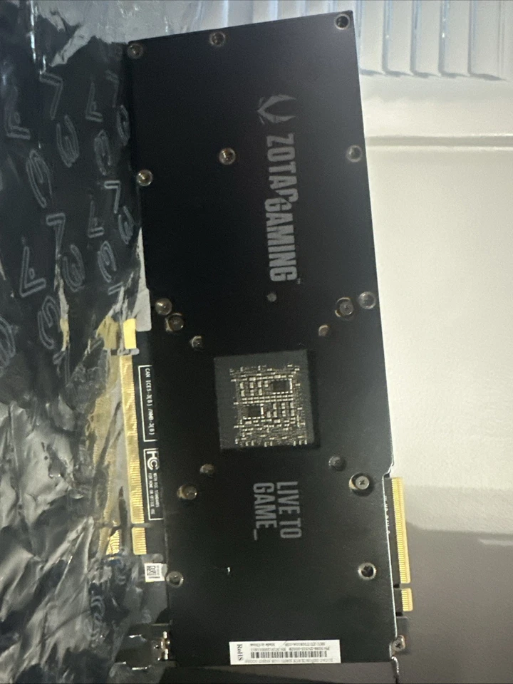 ZOTAC GeForce RTX 2080 Ti 11GB 352BIT GDDR6 Graphics Card ZT-T20810A-10P - Image 3 of 3