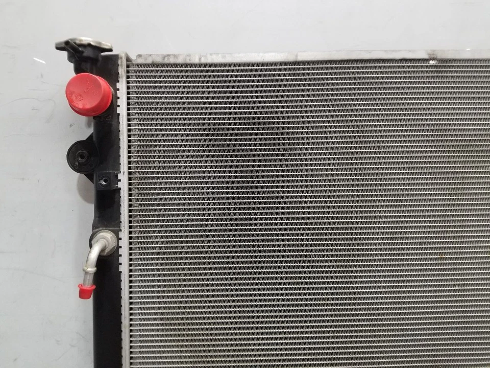 14 2014 LEXUS GX460 4.6L RADIATOR  Foto 2 de 4