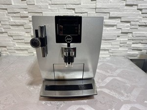 Jura J9.3 J9 Kaffeevollautomat mit ERROR 2 Fehler One Touch  mit TFT Farbdisplay