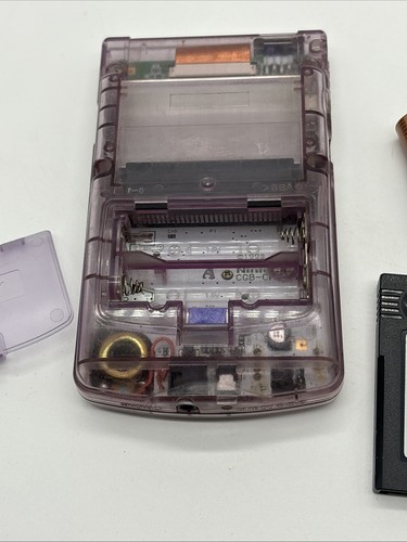 Sistema Portátil Game Boy Color Púrpura Atómico Excelente Estado Probado Funcionando - Imagen 10 de 12