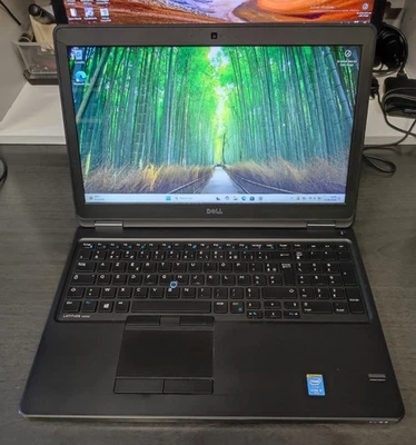 Dell Latitude E5550 · i5-5300U · 8GB · 240GB
