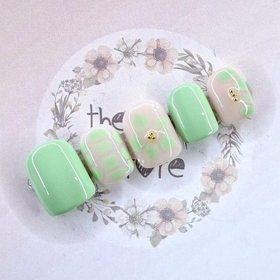 Pistaziencreme Blumengel falsche Nägel, 10er Set 