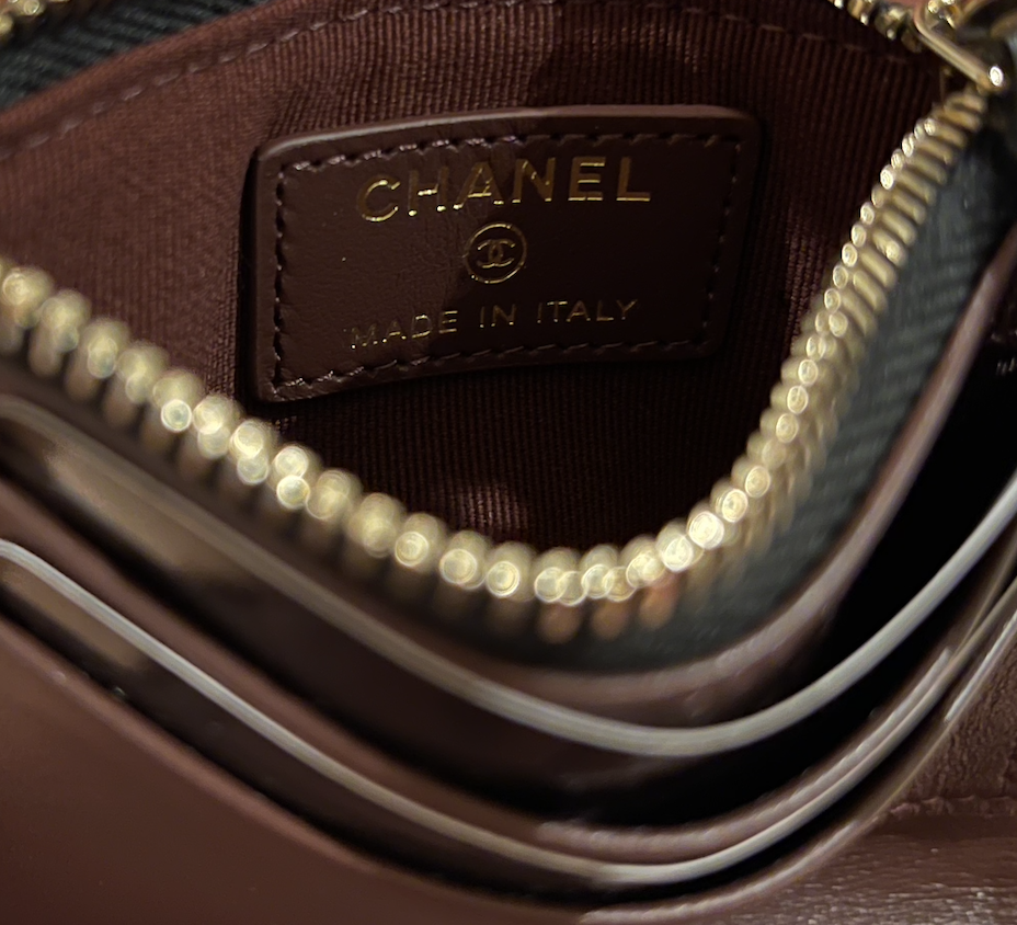 NEW Chanel Caviar Leather Classic Small Zipped Wallet Black Gold