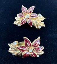 Vintage Avon Christmas Poinsettia Flower Crystal Faux Pearl Drop Pierced Earring
