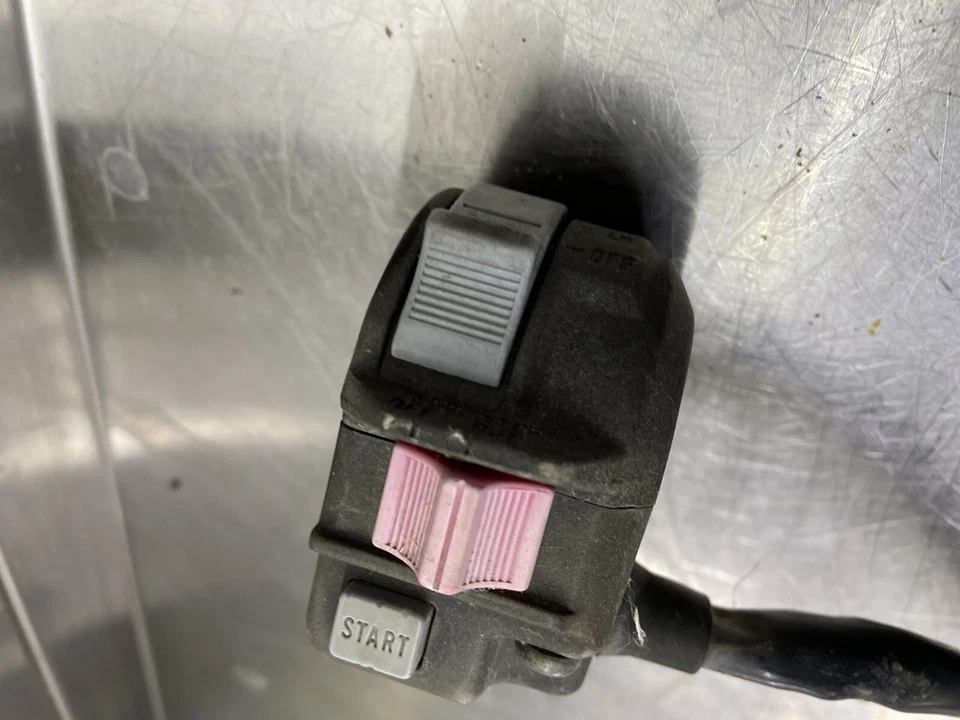 1989 87 88 89 YAMAHA Terrapro 350 MOTO 4 Left Handlebar Bar Switch Shaft Light - Image 3 of 3