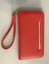 Excellent Used Condition. Genuine Steve Madden Wristlet. Bright Red Amazing 