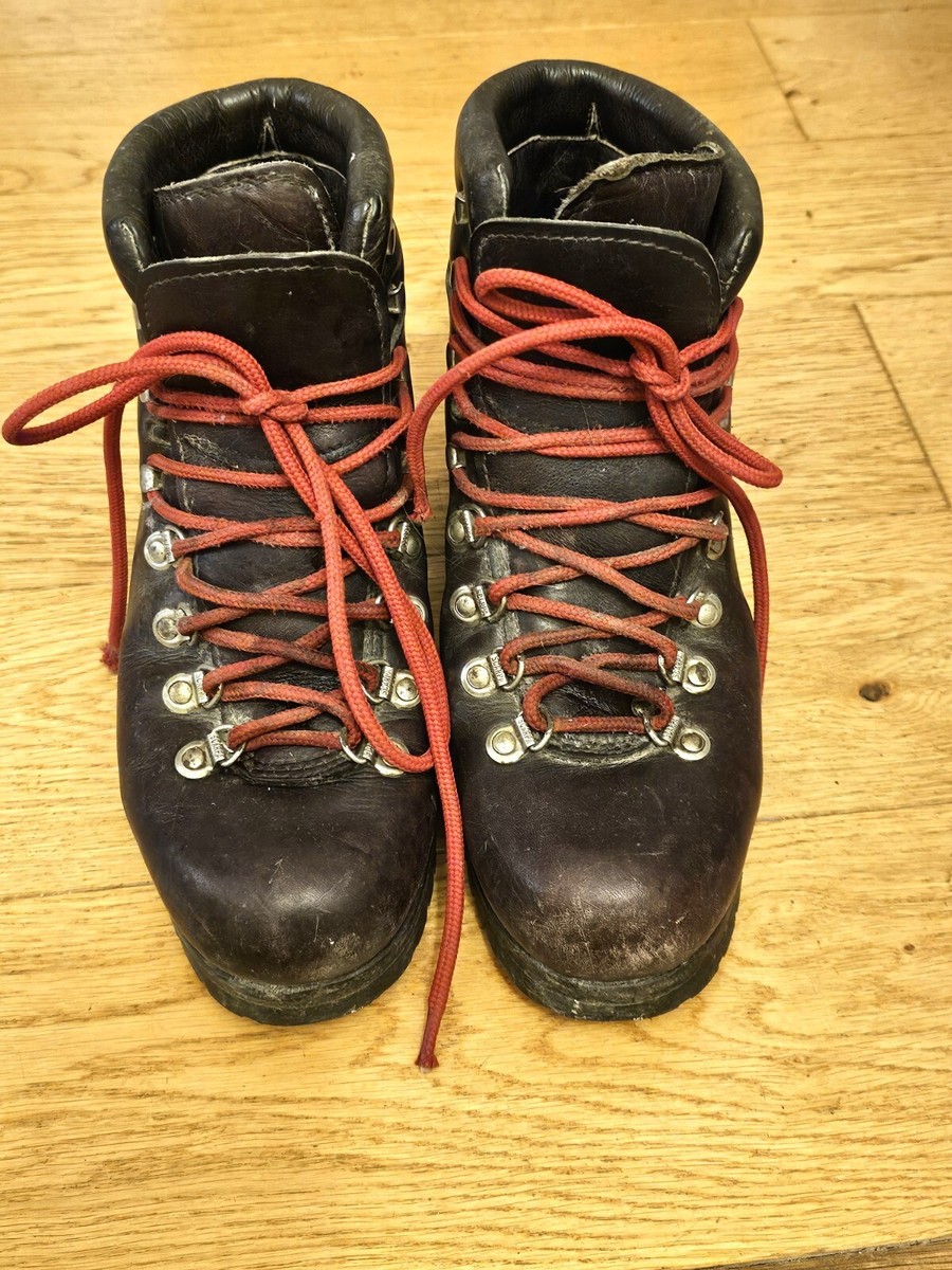 Scarpa Asolo Leather Mountain Walking Boots Mens hardly used