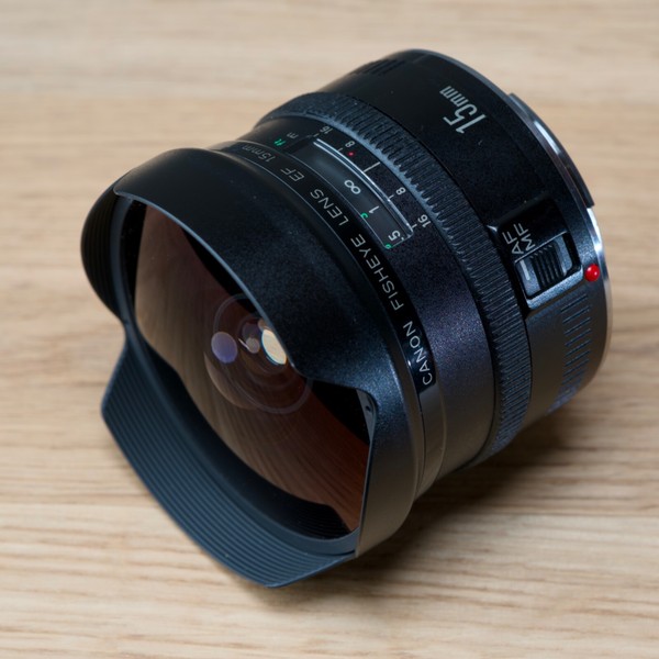 Canon EF 15mm f/2.8 Fisheye Lens – Excellent Condition – Original Box