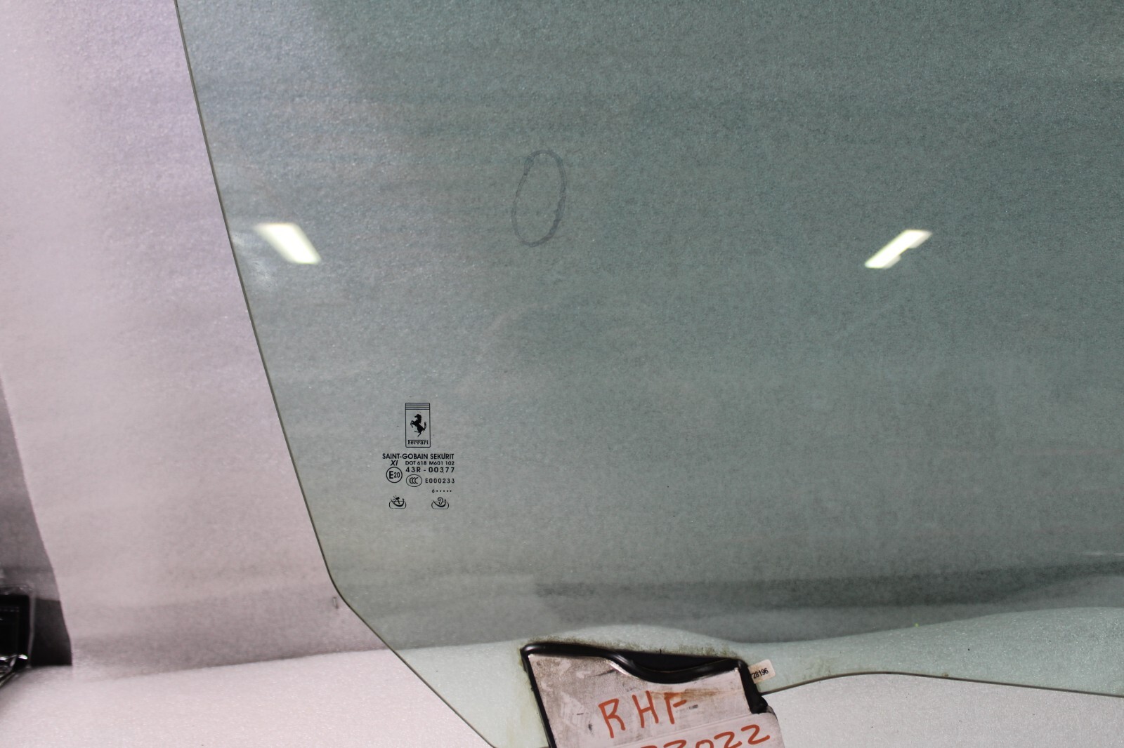 Ferrari GTC4 Lusso, FF, RH, Front Door Glass, Scratched, Used, P/N 83614600