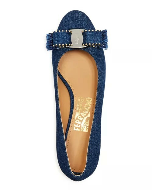 靴 Ferragamo Vara Pumps Denim Red Buckle NIB NEW Salvatore Ferragamo Vara jeans denim pumps shoes 6 7.5 9.5