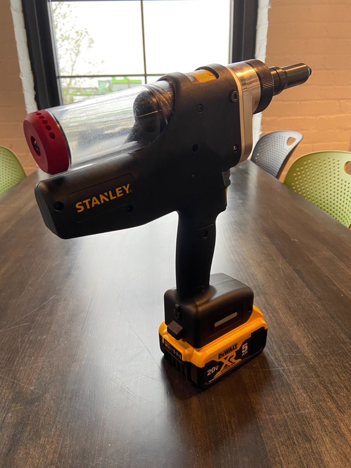 Smart Riveting Tools For Blind Rivets Stanley Assembly Technologies BR12PP-8 Process Monitoring Smart Blind ...