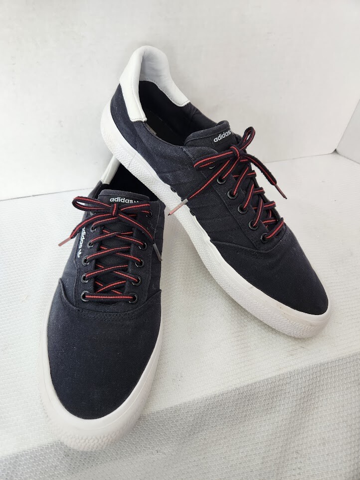 ADIDAS Mens 13 VOLC CORE 3MC Black Canvas Skate LaceUp Sneaker Shoe B22706