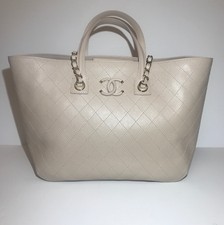 chanel large shopping gold m
