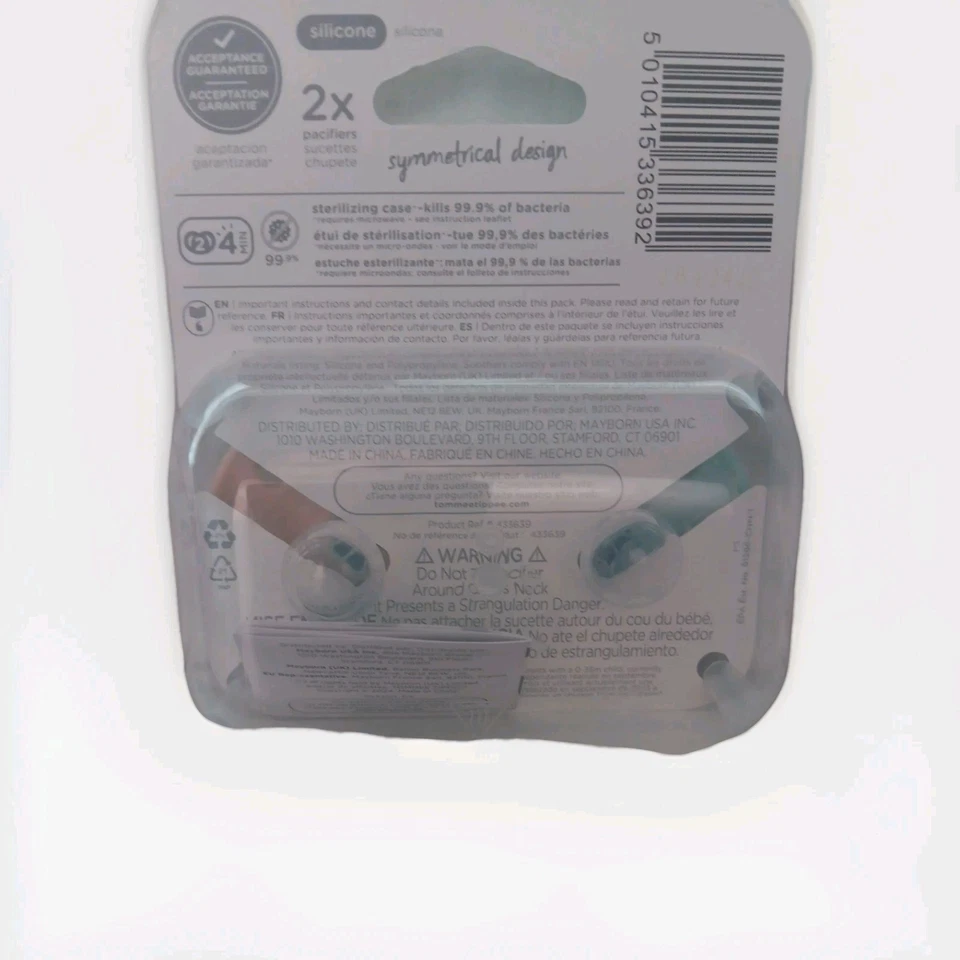 Tommee Tippee Anytime Pacifier Winter Wonderland Theme 6-18M (2 in Pack) - Image 2 of 3