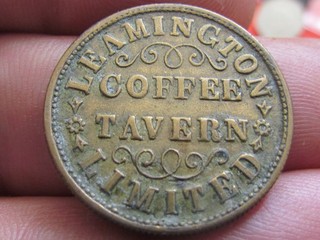 GREAT BRITAIN EARLY ( 1900s RARE ) ONE PENNY USED CURRENCY BRASS TOKEN COIN UNC