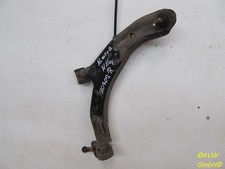 Triangle de suspension Nissan ALMERA