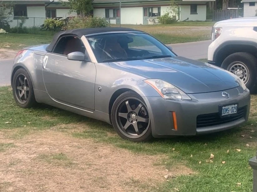 Nissan 350Z Enthusiast 2004 - Imagem 2 de 4