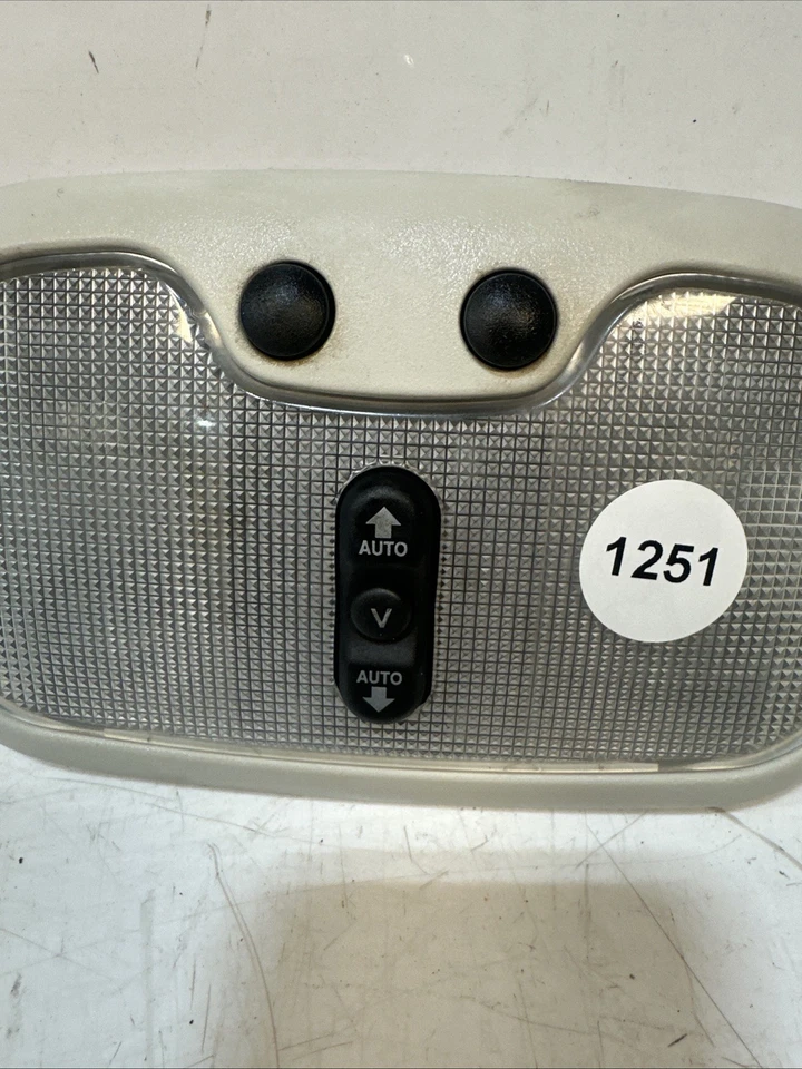 Interruptor de techo corredizo luz domo techo consola superior delantera calibre Dodge 07-12 fabricante de equipos originales Foto 4 de 4