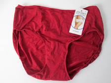 Jockey No Panty Line Promise Hip Brief Panty in Ruby Red Size 5/S