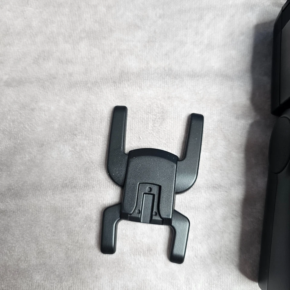 Neewer TT560 Flash Speedlite for Canon Nikon Sony Panasonic Olympus Pentax DSLR - Image 3 of 4