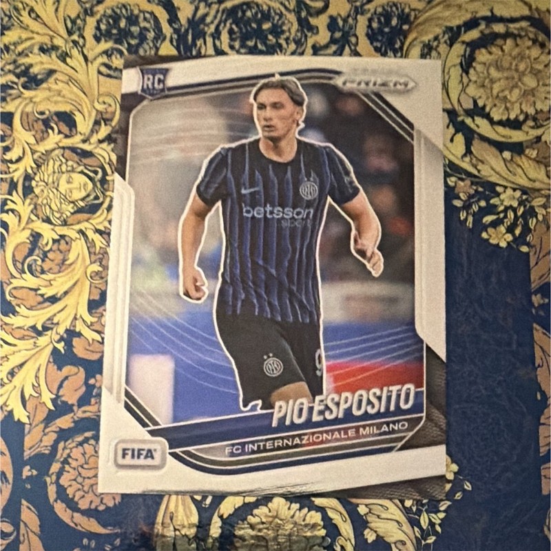 Panini 2025-26 Prizm FIFA Pio Esposito Internazionale Rookie Card #78