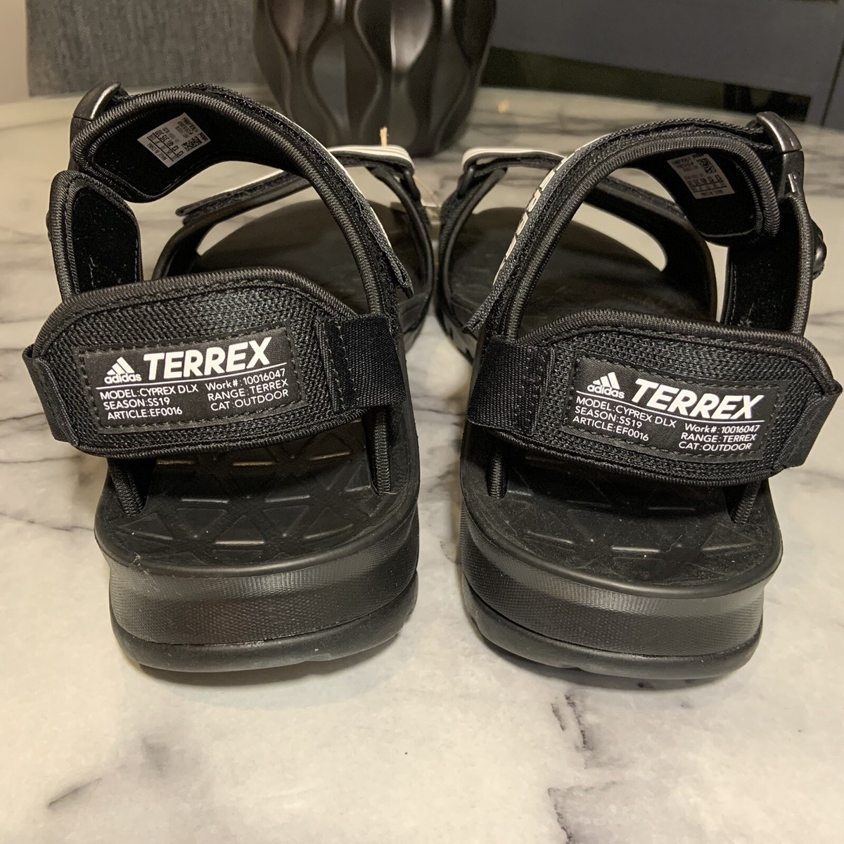 Adidas Terrex Cyprex Ultra DLX Sandals Men display picture 2