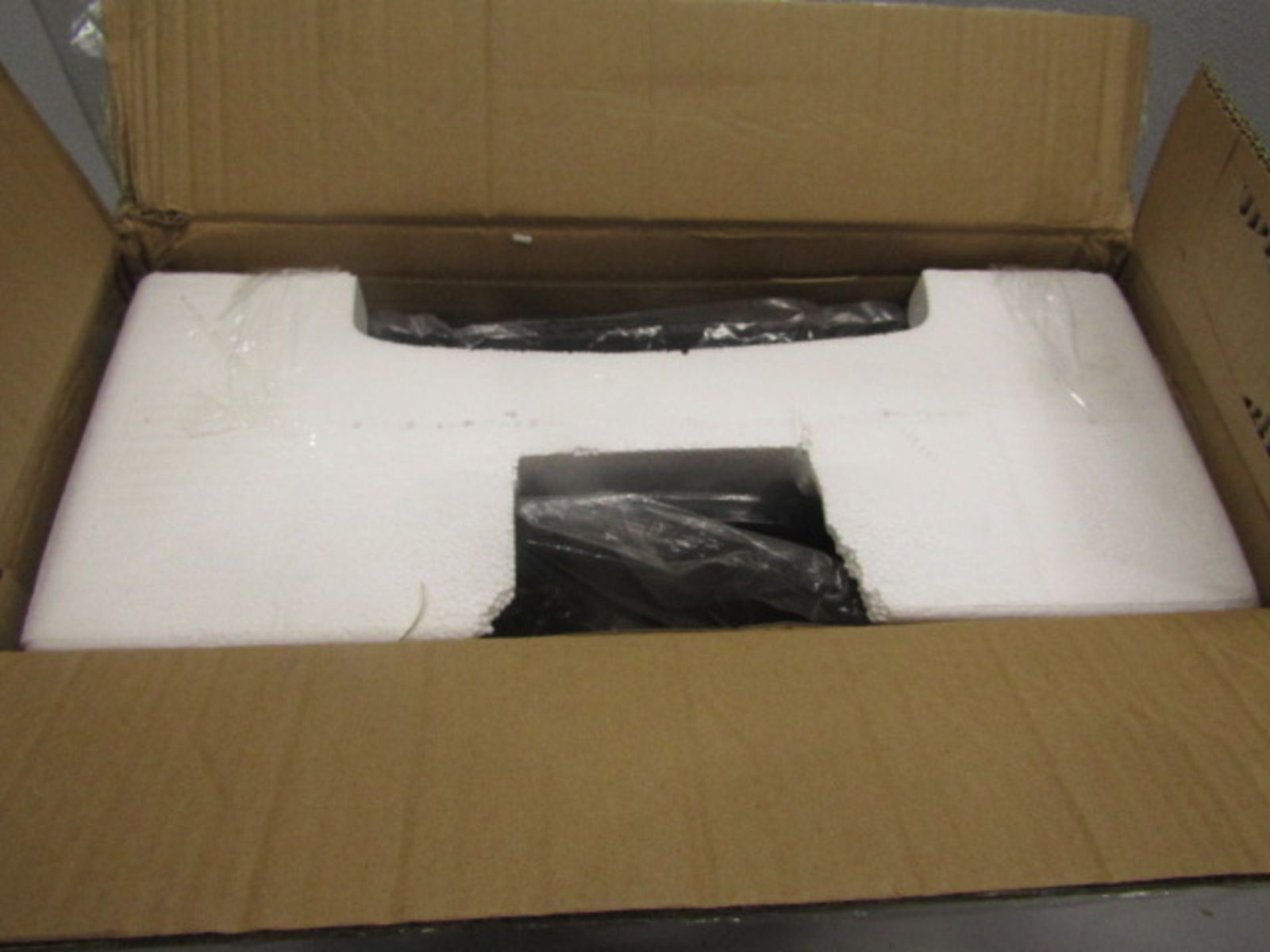 Thermatronics DRPHC2000SQI 1500W Garage & Patio Heater Covers 270 sq