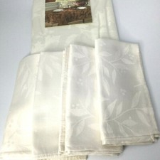 Damask Ivory Tablecloth 50" x 70", 4 Napkins 18" x 18"