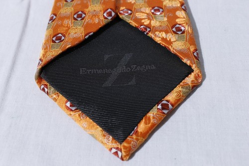 Cravatta uomo Ermenegildo Zegna arancione seta geometrica foulard classica 61" - Foto 4 di 7