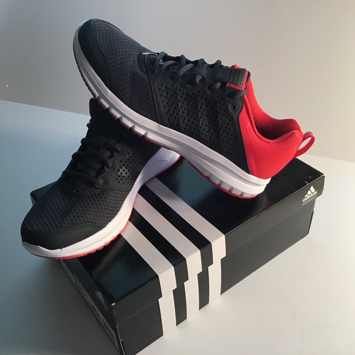 adidas Performance Men's Madoru M Running Shoe