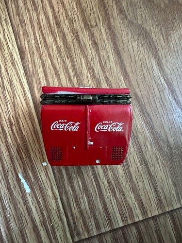RARE BOYDS BEARS COCA COLA TREASURE TRINKET BOX W/THIRSTIN 919910 NIB - Picture 10 of 10