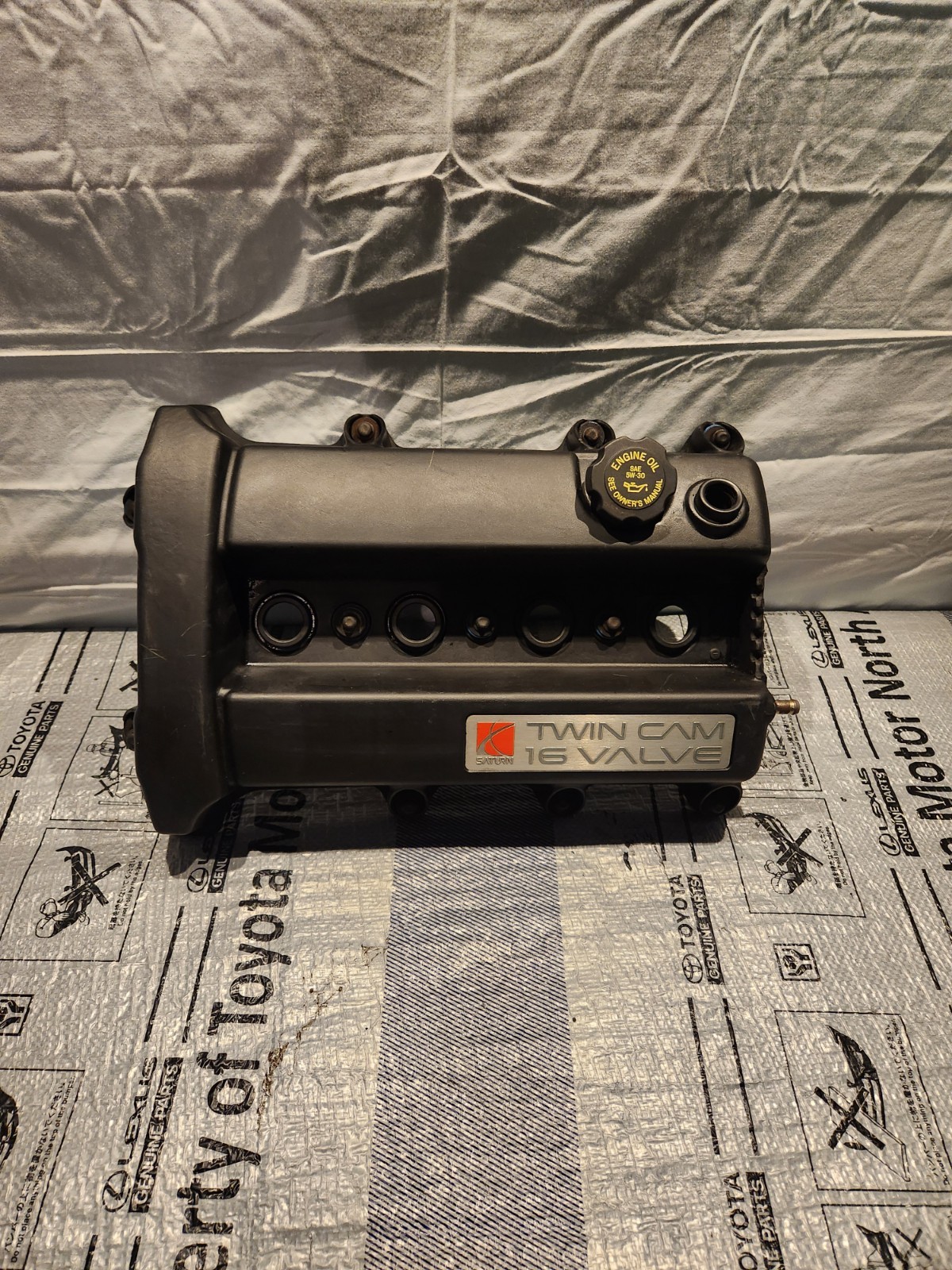 96-98 Saturn s Series Sl2 SC2 SW2 1.9 DOHC Valve Cover Plastic Composite OEM