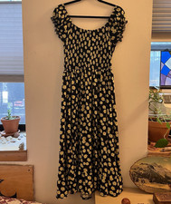 Urban Outfitters Women's Black Floral Smocked Ruffle Puff Sleeve Maxi Dress M